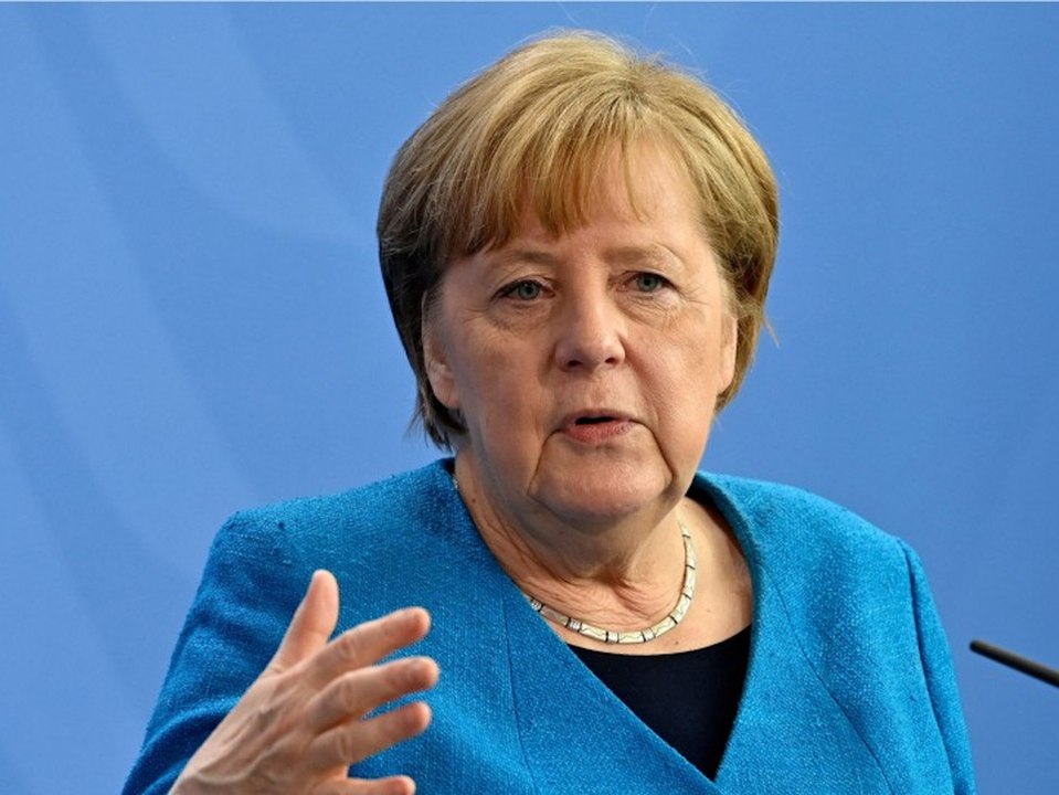 Angela Merkel: Angriffe auf Synagogen wird die Demokratie nicht dulden