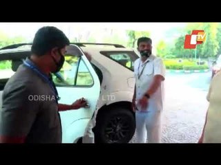 Union Min Pratap Sarangi Meets Karnataka CM BS Yedyurappa At His Residence