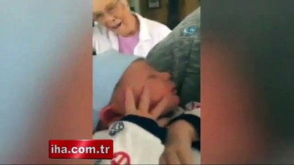 Torununu kucağına alan dede mest oldu!