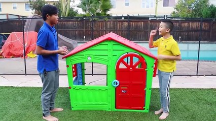 Wendy Pretend Play With Giant Bubbles | Fun Bubble Toys For Kids