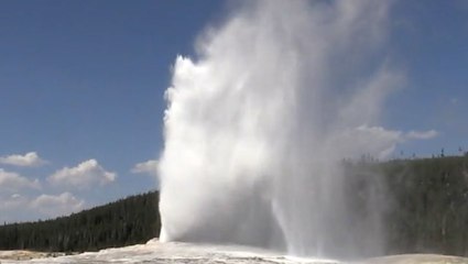 The supervolcano beneath Yellowstone National Park