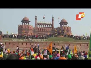 Farmers Make Siege On Lal Quila