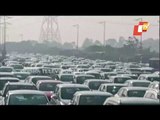 Heavy Traffic At Delhi-Noida-Delhi (DND) Flyway