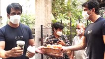 ಮನೆ ಬಳಿ ಕಷ್ಟ ಅಂತಾ ಬಂದವರಿಗೆ ಸೋನು ಸೂದ್‌ ಏನ್ ಮಾಡಿದ್ರು ನೋಡಿ | Filmibeat Kannada