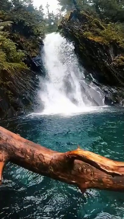 Beautiful waterfall whatsapp status video song HD wallpaper of Sea