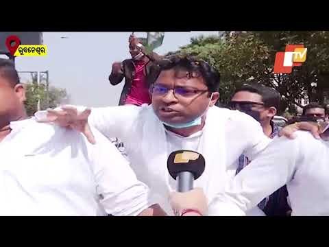 Congress Workers Ride Bullock Cart Protesting Fuel Price Hike