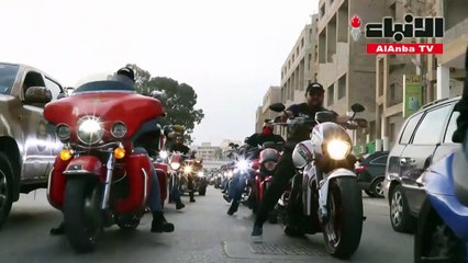 هواة الدراجات النارية في بنغازي يجوبون شوارعها لإعطاء صورة أخرى عن ليبيا