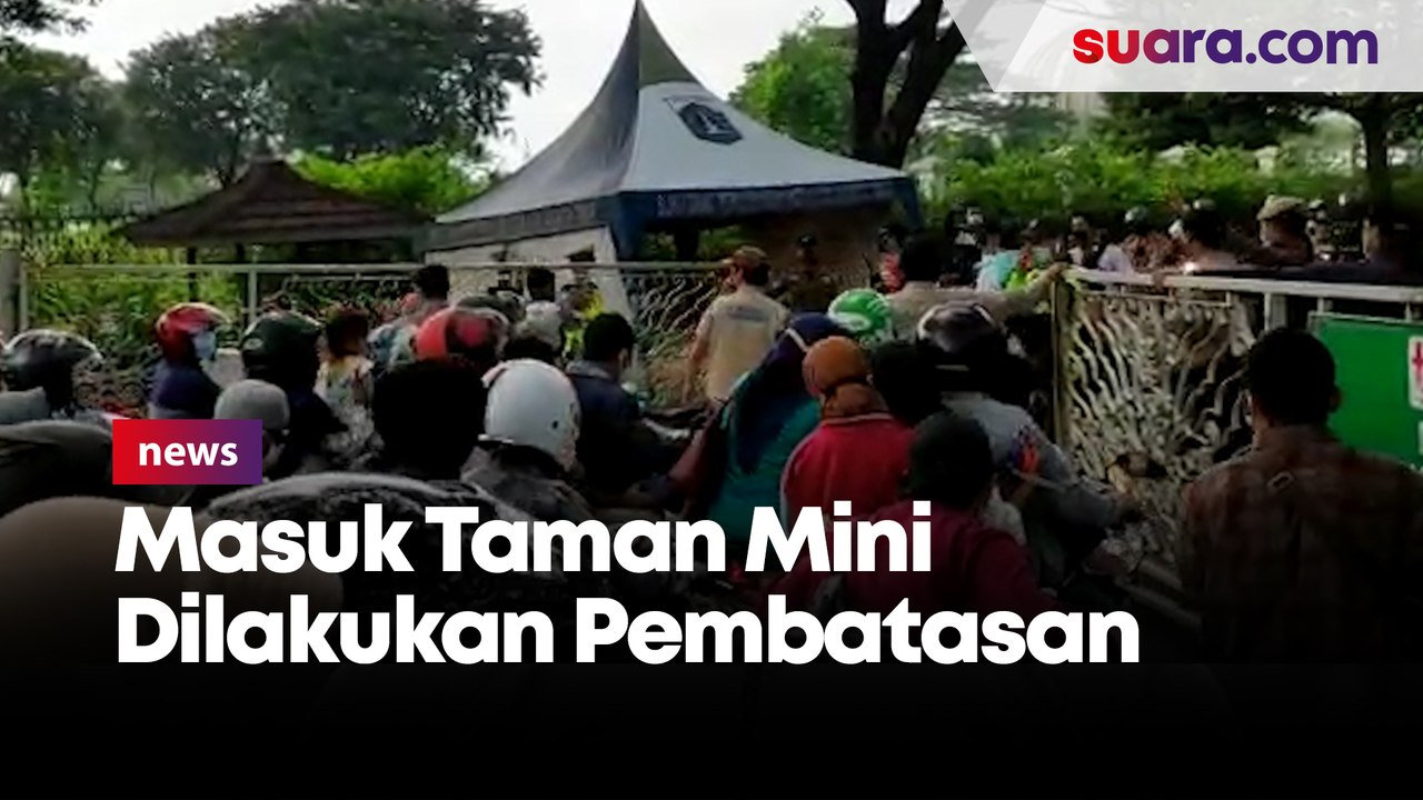 Masuk Taman Mini Dilakukan Pembatasan, Antrean Panjang Pengunjung Mengular Hingga 2 Kilometer