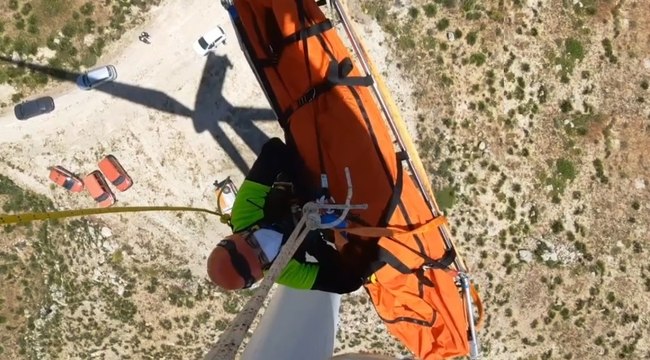 Realmonte (AG) - Operaio colto da malore su pala eolica : esercitazione Vigili del Fuoco (15.05.21)