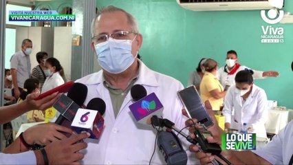 Pacientes crónicos son inmunizados contra la Covid-19 en Managua