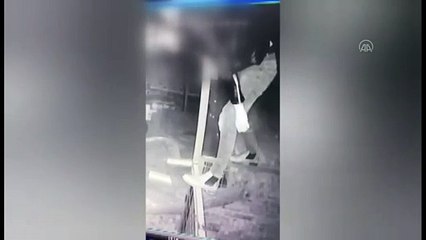 BURSA - Sanayi sitesindeki 3 iş yerinde çıkan yangınlar kontrol altına alındı