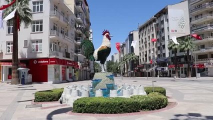 Ramazan Bayramı'nın son gününde sokaklarda sakinlik hakim