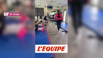 Neymar et Mbappé, les rois du chambrage - Foot - WTF