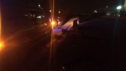 Son dakika haber | Beton bariyere çarparak takla atan otomobilin sürücüsü hayatını kaybetti