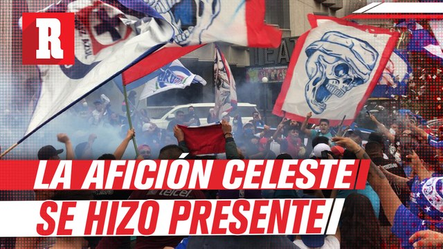 Aficionados de Cruz Azul se reunieron en hotel de concentración para apoyar a su equipo