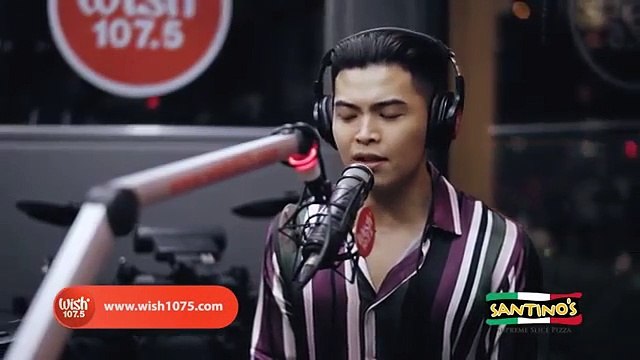 Daryl Ong Performs Don’T Know What To Do Live On Wish 107.5 Bus