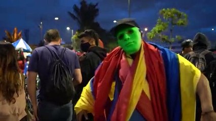 В Боготе протестуют против насилия и произвола ос стороны полиции