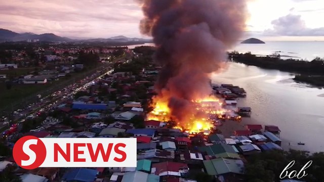 All safe but hundreds homeless after fire in Putatan