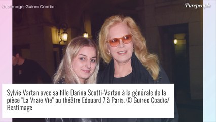 Sylvie Vartan agacée : des remarques sur sa fille Darina la dérangent