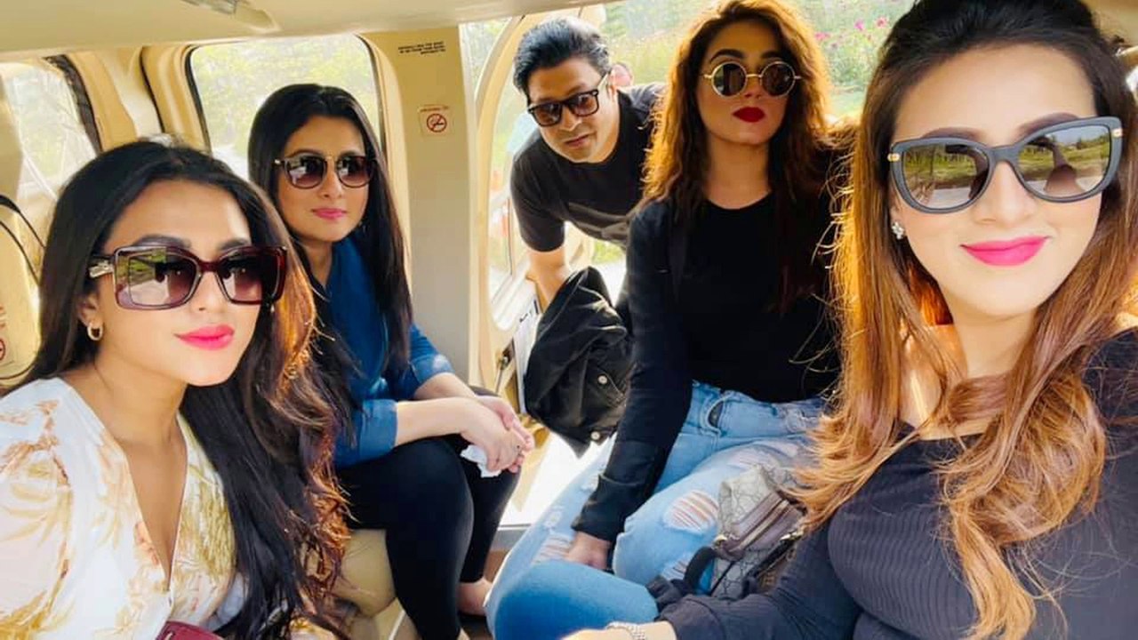 পূর্ণিমা, ফেরদৌস, নুসরাত ফারিয়া, ইমন, বিদ্যা সিনহা মিম ও মাহিয়া মাহি দারুণ মজা করলেন হেলিকপ্টারে চড়ে | Dhallywood Superstars Purnima, Ferdous, Nusrat Faria, Emon, Bidya Sinha Mim and Mahiya Mahi Enjoying So Much on a Helicopter Tour