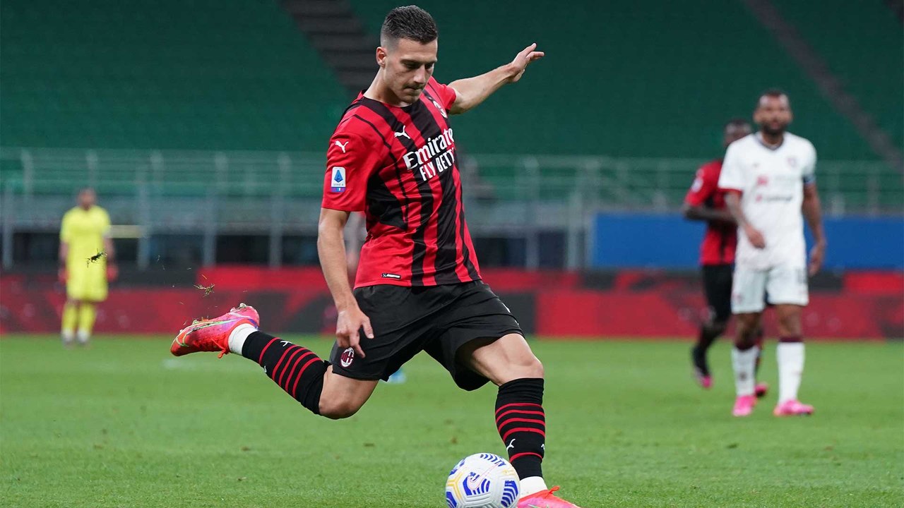 Dalot: "Heads down and straight to work"