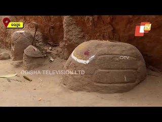 Mahashivratri   Devotees Throng Famous Shiva Shrine In Kakirigumma Near Jeypore