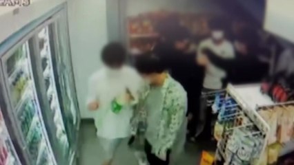 "토사물 묻어 신발 버렸다"...故 손정민 친구 측 입장문 공개 / YTN
