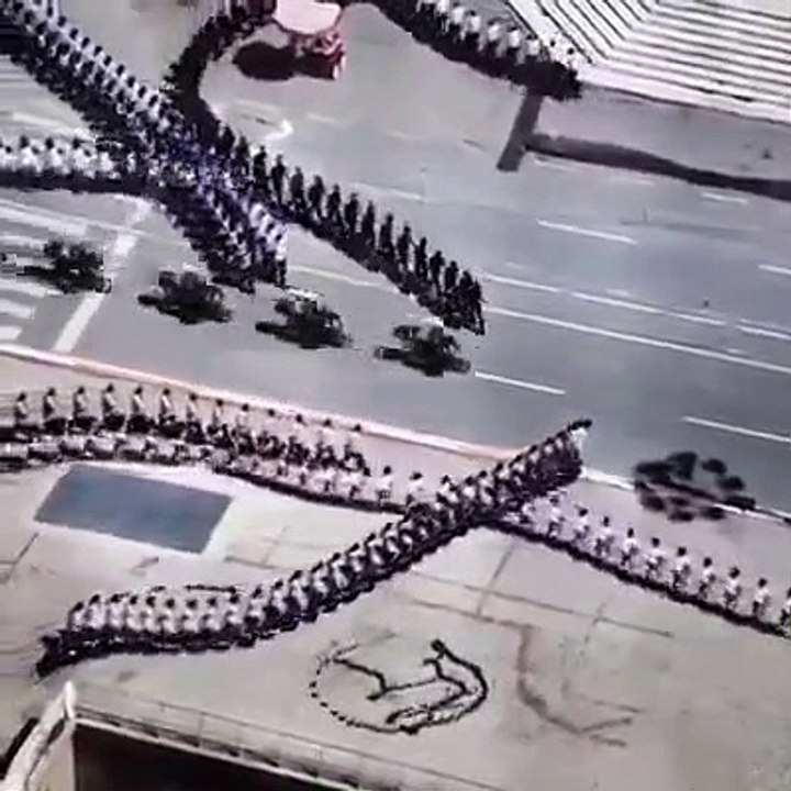 İzleyenler ikiye bölündü; gösteri gerçek mi, değil mi?