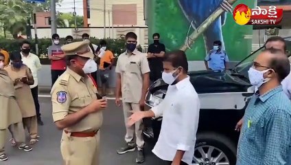 నా వాహనాన్ని ఎవరు ఆపమన్నారు?: రేవంత్‌ రెడ్డి ఫైర్‌