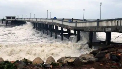 Скачать видео: Cyclone Tauktae 2021 Reach Gujarat Coast On Monday Evening | Oneindia Telugu