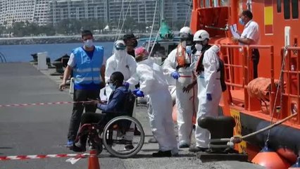 Rescatan un cayuco con 55 personas al sur de Gran Canaria