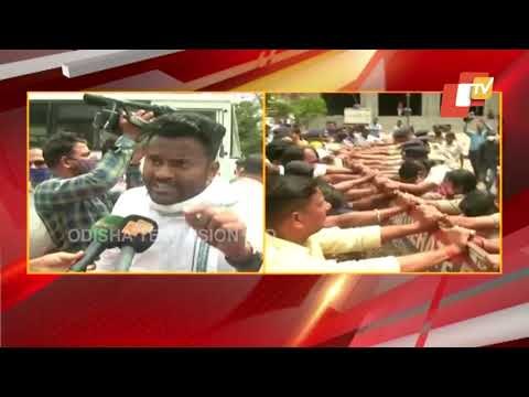 Youth Congress Burns Effigy Of Minister Pratap Jena