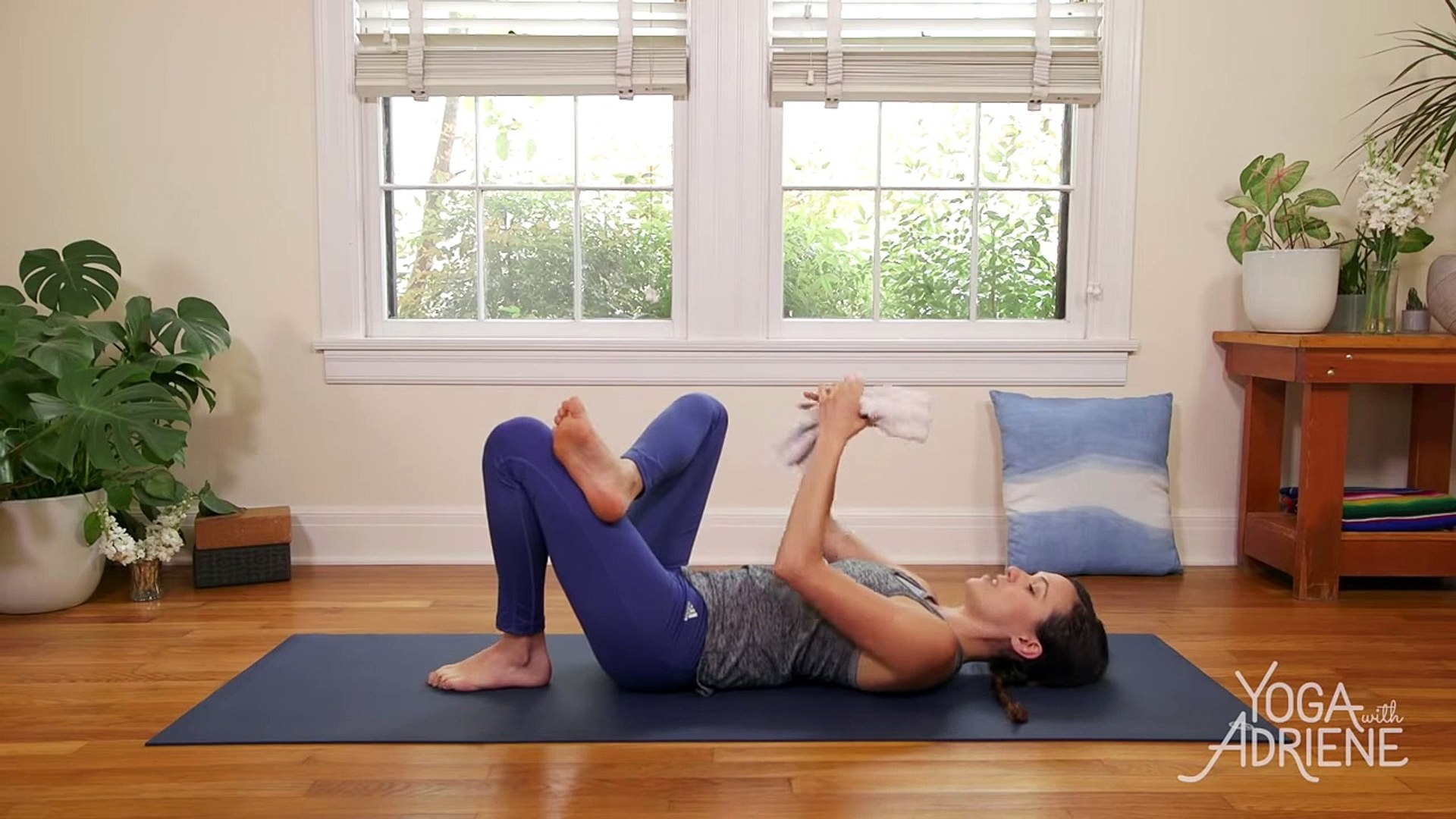 Yoga For Sciatica - Yoga With Adriene - video Dailymotion