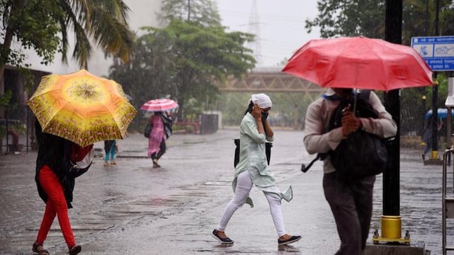 Cyclone Tauktae: IMD warns extreme rainfall in Mumbai | Ground Report