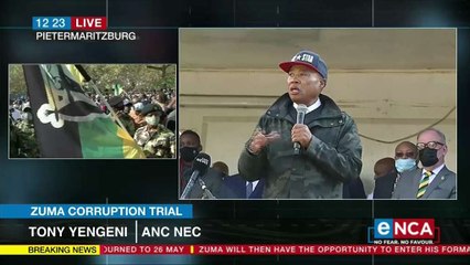 Tony Yengeni addresses a crowd outside court