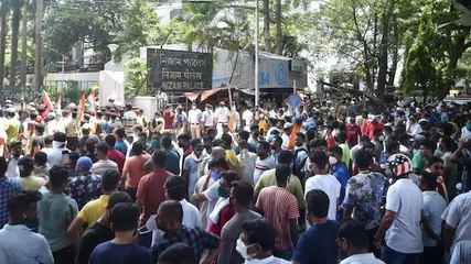Narada sting case: TMC supporters pelt stones at CBI office over arrest of ministers