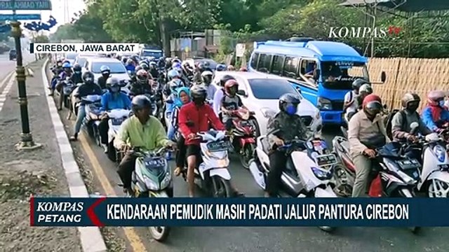 Hindari Penyekatan di Kalimalang, Pengendara Mobil Tabrak 2 Kendaraan