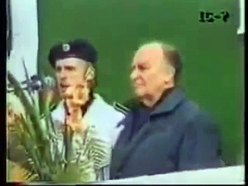 Aliya'nın meşhur asker selamı ve Bosna milli marşı