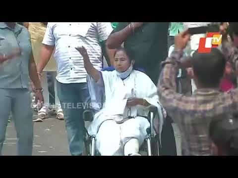 WB Polls | CM Mamata Banerjee Holds Roadshow On Wheelchair At Nandigram