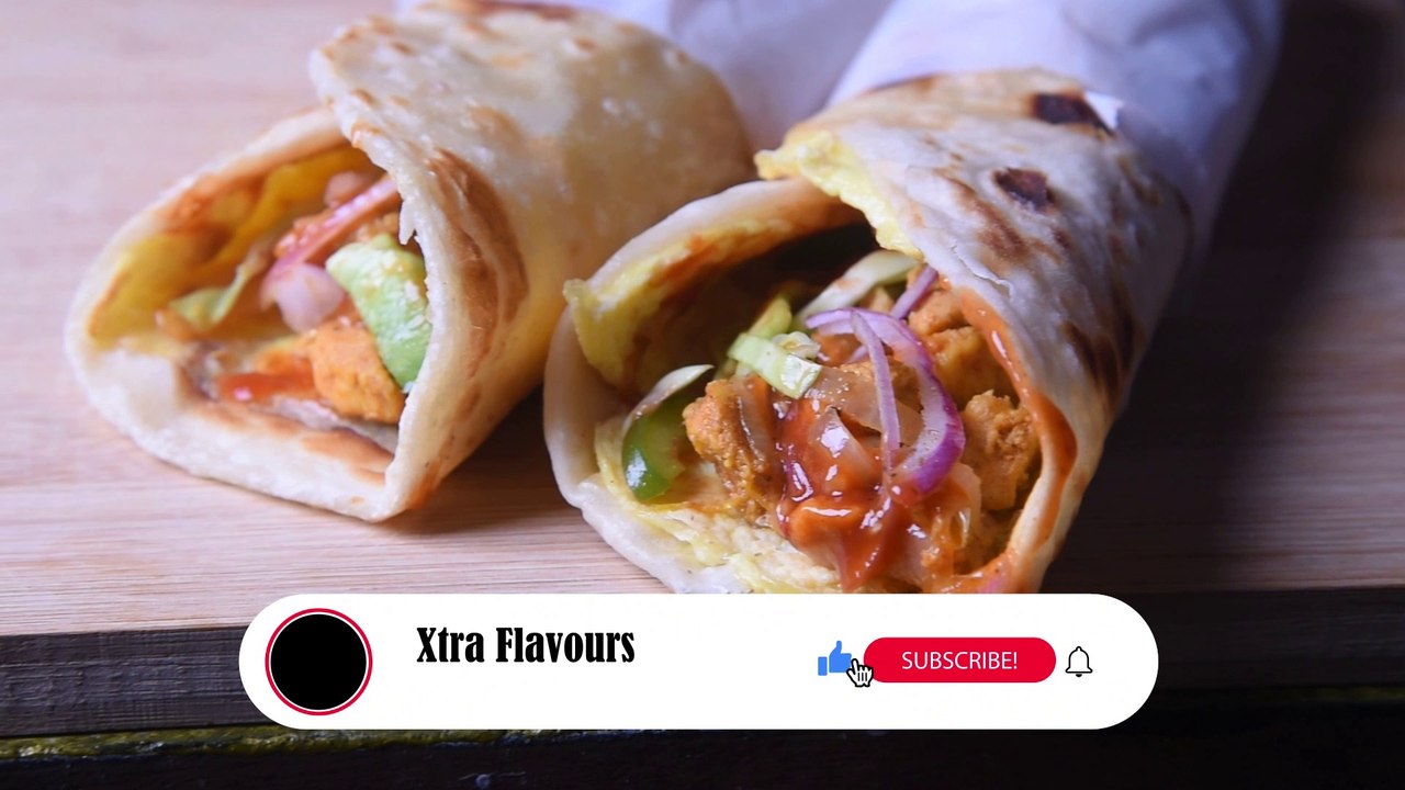 Chicken egg roll recipe | Easy and Tasty roll | Street style Chicken egg roll