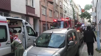 Bayrampaşa'da yatalak annesiyle yaşayan adam evde düşerek hayatını kaybetti