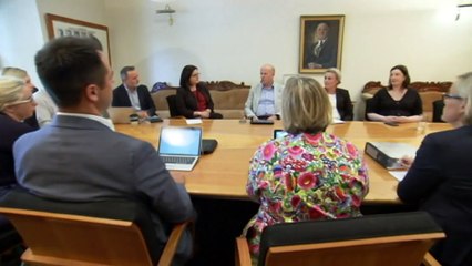 Ordinary Labor members can vote for next party leader