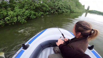 |4K| HER FIRST BASS |Fishing Nec Divinos|