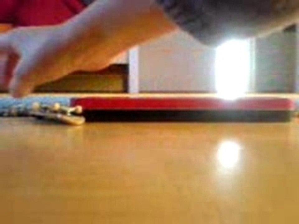 finger skate: slide 01