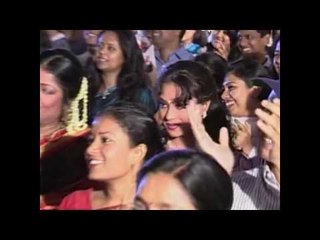 সেরা নাট্যকার হয়ে নিজের অভিব্যক্তি প্রকাশ করলেন আবুল হায়াত।