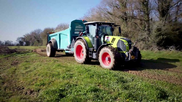 Epandage fumier 2021 - Claas Arion 630 + Rolland Rollforce | Valtra T214 + Gregoire-Besson