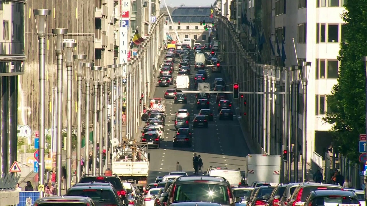 Internationale Energieagentur: Weltweite Klimapolitik muss sich ändern