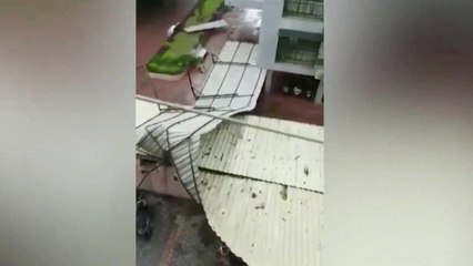 Roof flew, trees unrooted, Gujarat bears brunt of Cyclone