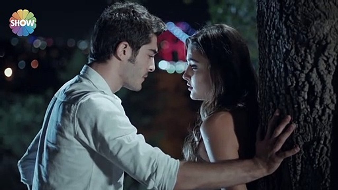Barish - Murat And Hayat - Sonu Kakkar - Crazy Love Song 2016