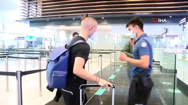 Fenerbahçeli futbolcu Pelkas ABD’ye gitti